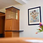 Zum Hirsch 3* Unterweißbach